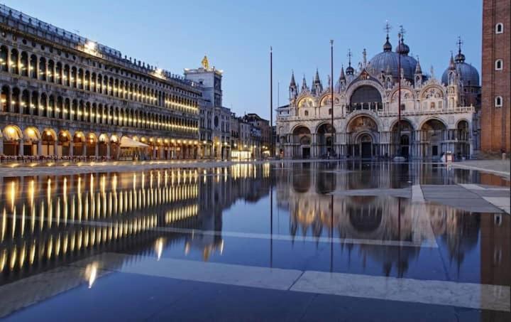 Venice Gold Room Exterior foto